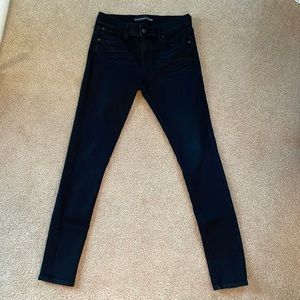 Express Supersoft Legging Jean. Dark blue denim. Size 6. Like new!!!